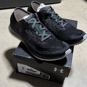 NIB Under Armour Women's Threadborne Blur Running Shoe
